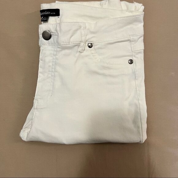 Chocolate USA super stretchy jeans in a size large. - Picture 6 of 7